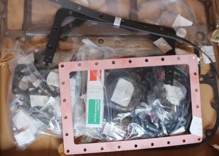 Diesel engine overhaul set for S12H,S6R2,S6B3, 6D24,Mitsubishi models,37594-33220,32694-60110,ME997291